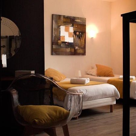 Hotel Le Derby Quimper Exterior photo
